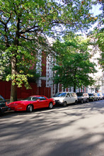 Lamm Institute in Brooklyn, NY - Foto de edificio - Building Photo