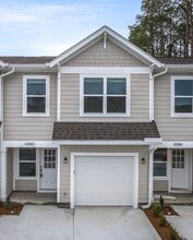 4288 Ida Coon Cir in Niceville, FL - Foto de edificio - Building Photo