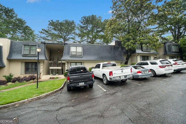 property at 123 Maison Pl NW