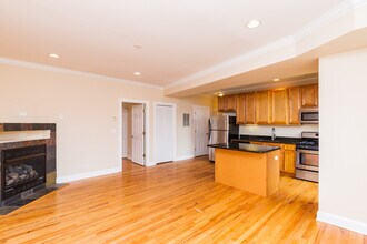 3510 W Cortland St in Chicago, IL - Building Photo - Building Photo