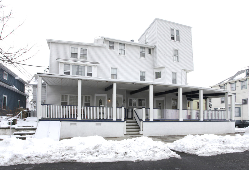 63 Cookman Ave in Ocean Grove, NJ - Building Photo