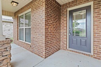 127 Pembridge Ln in Madison, AL - Building Photo - Building Photo