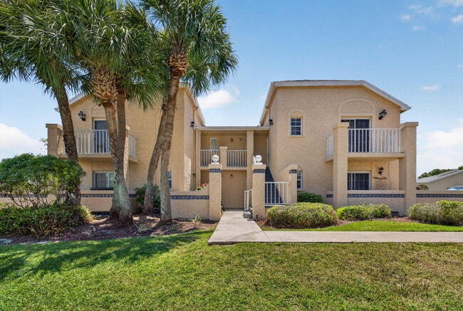 1650 SE Green Acres Cir