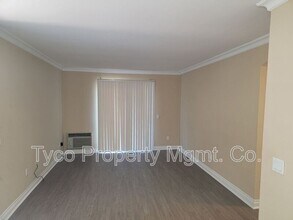 1423 Graves in El Cajon, CA - Building Photo - Building Photo