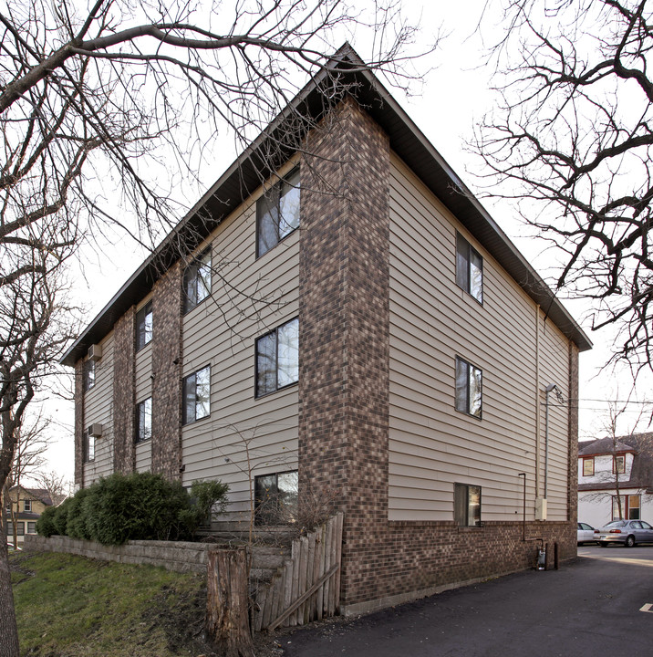 403 7th Ave S in St. Cloud, MN - Building Photo