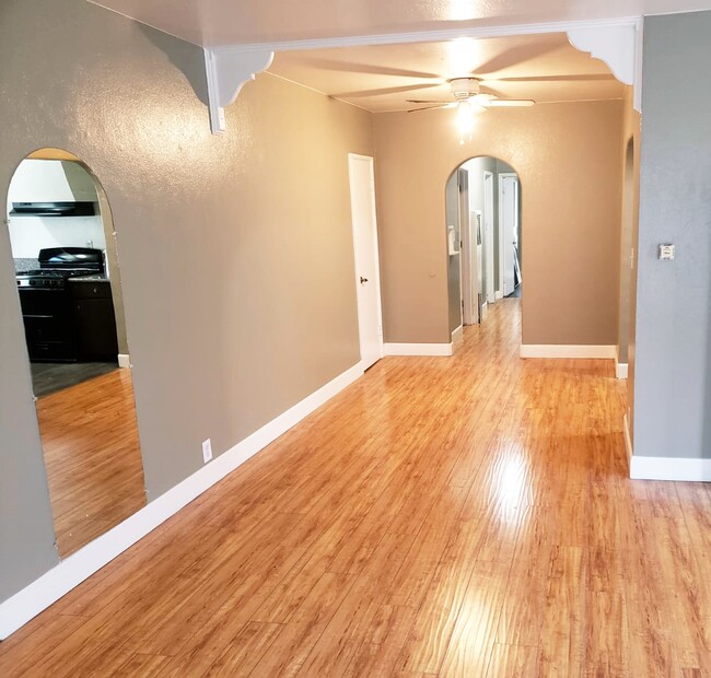 1522 N Sycamore St, Unit A in Santa Ana, CA - Building Photo - Building Photo
