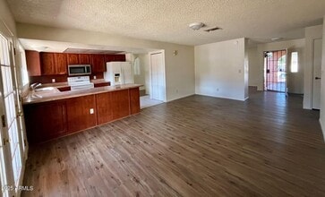 1300 E Buckhorn Dr in Sierra Vista, AZ - Building Photo - Building Photo