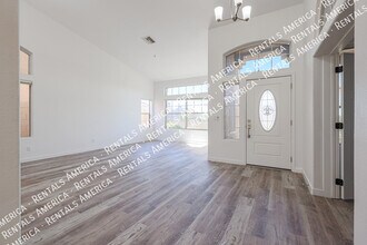 28209 N 111th Way in Scottsdale, AZ - Building Photo - Building Photo