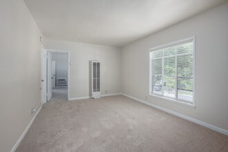 1510 18th St in Sacramento, CA - Foto de edificio - Interior Photo