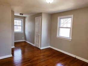 1516 Wilmar Rd in Cleveland Heights, OH - Building Photo - Building Photo
