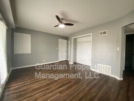 523.5 W 7th St in Maryville, MO - Building Photo