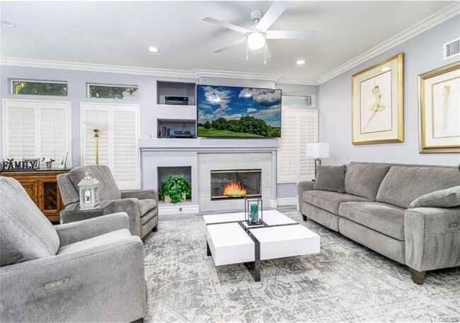 24588 Ebelden Ave in Santa Clarita, CA - Building Photo - Building Photo