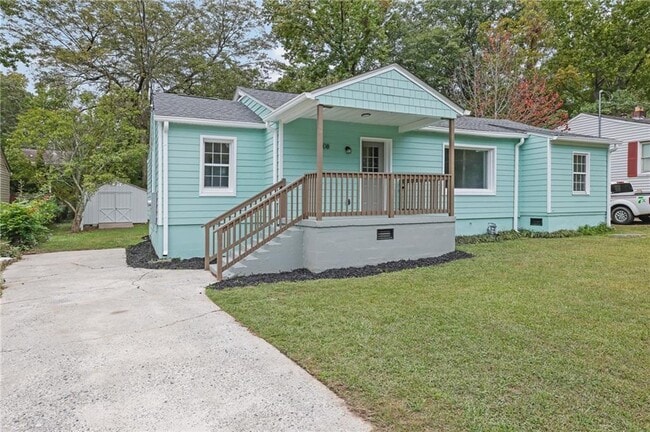 property at 808 S Park Dr