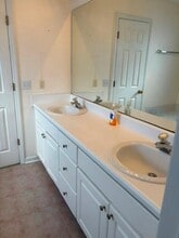 185 Timber Ridge Dr in Brunswick, GA - Building Photo - Building Photo