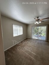 2918 N Terrace St in Visalia, CA - Building Photo - Building Photo