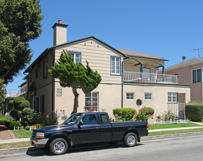 106-110 N Flores St in Los Angeles, CA - Foto de edificio - Building Photo