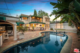 4063 Benedict Canyon Dr in Los Angeles, CA - Building Photo - Building Photo