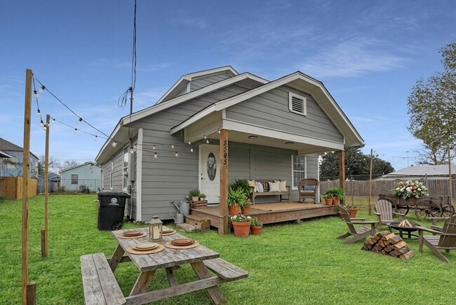 8505 Denby St in Houston, TX - Building Photo - Building Photo