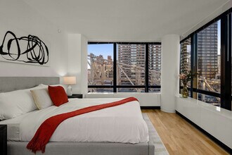 1113 York Ave in New York, NY - Foto de edificio - Building Photo