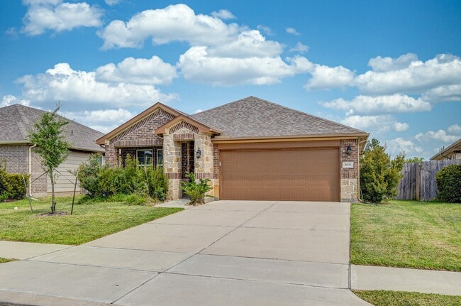 2031 Stella Pne Dr in Tomball, TX - Building Photo - Building Photo