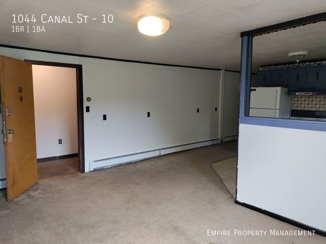 1044 Canal St in Northampton, PA - Building Photo - Building Photo