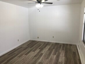 630 S 4th St, Unit 630 S. 4th St Festus in Festus, MO - Foto de edificio - Building Photo