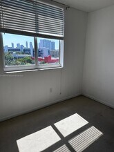 18800 NE 29th Ave, Unit 808 in Aventura, FL - Building Photo - Building Photo