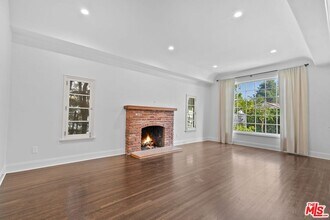 619 S Sycamore Ave in Los Angeles, CA - Building Photo - Building Photo