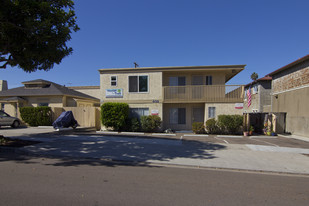 432 2nd St in Encinitas, CA - Foto de edificio - Building Photo