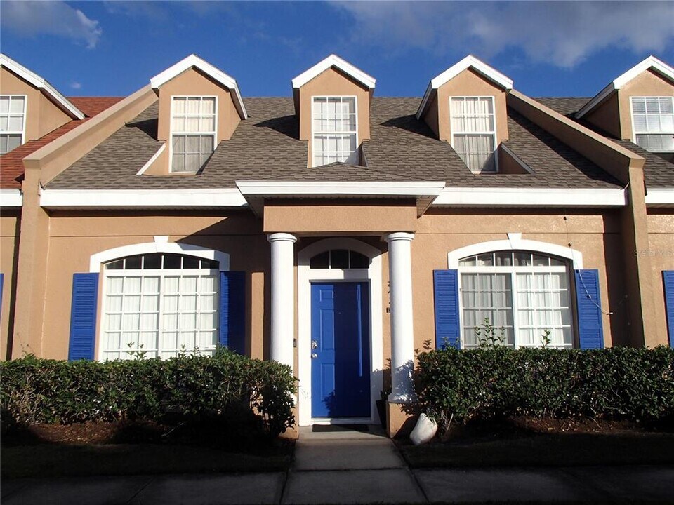 1842 Island Walk Dr in Orlando, FL - Building Photo