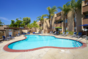 Pacific Bay Club Apartments