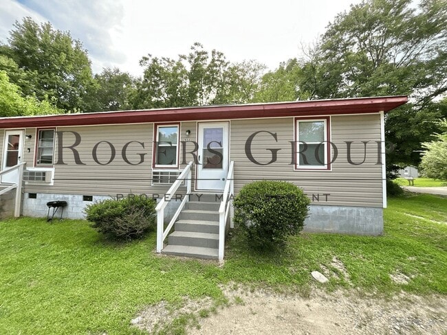 property at 988-990 Hughes St