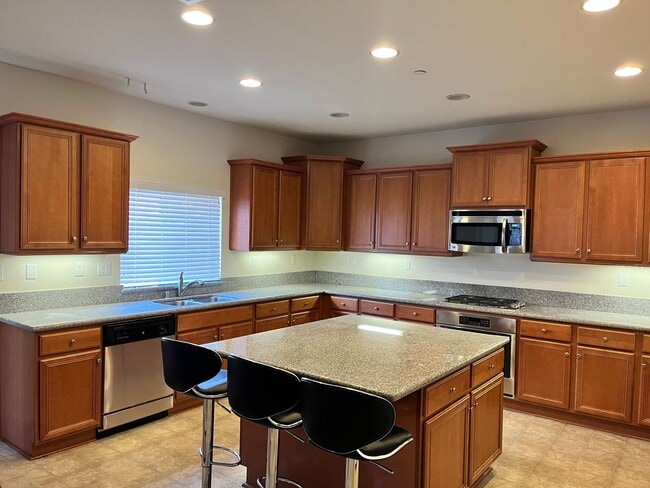 26330 Okeefe Ln in Moreno Valley, CA - Foto de edificio - Building Photo