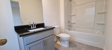 4630 Falls River Dr in Cumming, GA - Building Photo - Building Photo