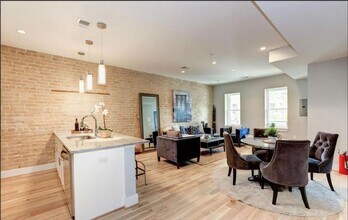 307 Taylor St NW, Unit 2 in Washington, DC - Building Photo - Building Photo