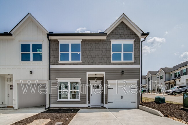 property at 7 Sandstone Dr