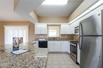 520 NW 24th Ave in Cape Coral, FL - Building Photo - Building Photo