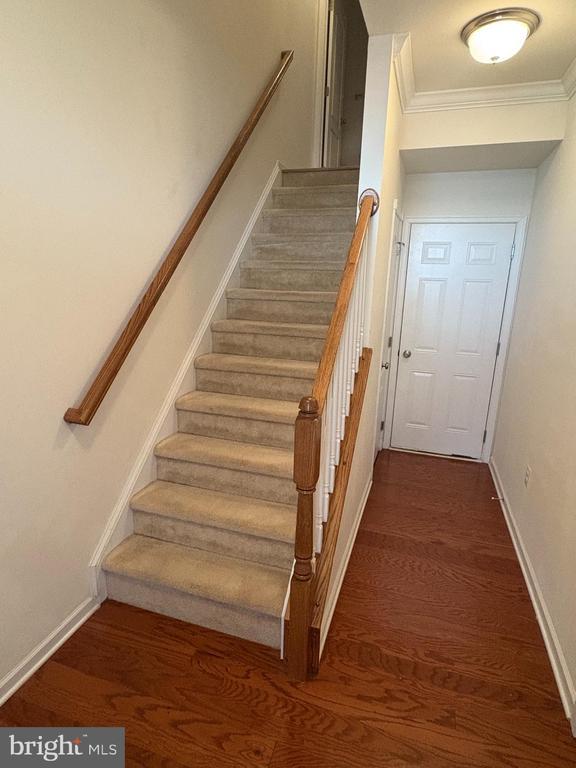 property at 43141 Whelplehill Terrace