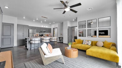 The Cooper 202 in Chandler, AZ - Building Photo - Building Photo