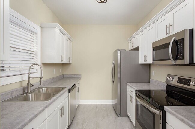 208 Bentbrook Dr in Florence, AL - Building Photo - Building Photo