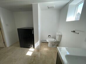 1105 Old Taos Hwy in Santa Fe, NM - Building Photo - Building Photo