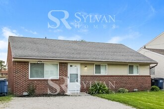 2047 Keen Ave in Toledo, OH - Building Photo - Building Photo