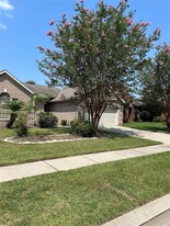 19215 Poplar Trails Ln