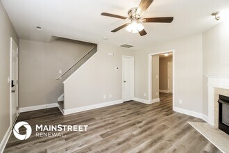 1813 Savannas Run Dr in Greensboro, NC - Building Photo - Building Photo