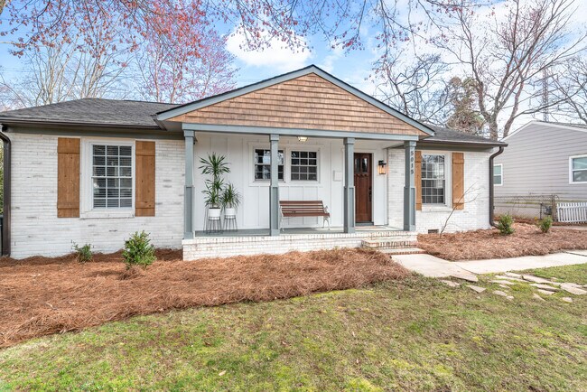 5015 Baylor Dr in Charlotte, NC - Building Photo - Building Photo