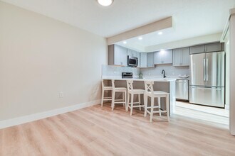 2309 23rd Ln in Palm Beach Gardens, FL - Building Photo - Building Photo