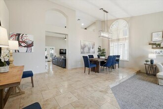 1909 E Coral Tree Dr in Gilbert, AZ - Building Photo - Building Photo