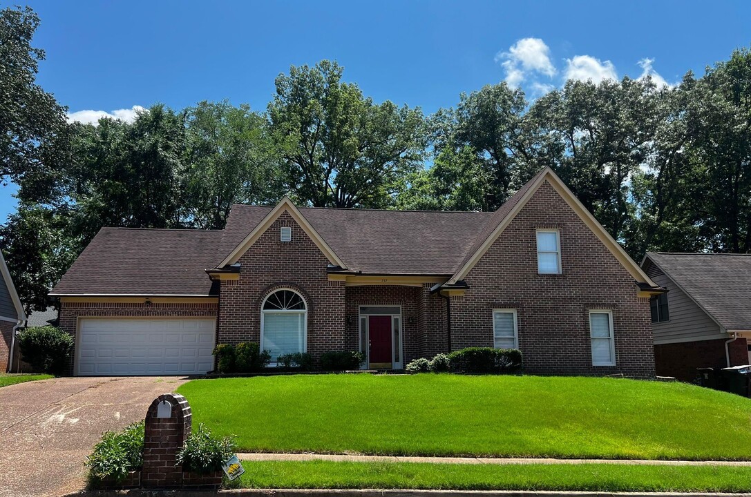 757 Belle Watley Ln in Collierville, TN - Building Photo