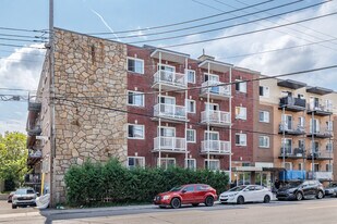 11960 Grenet Rue in Montréal, QC - Building Photo