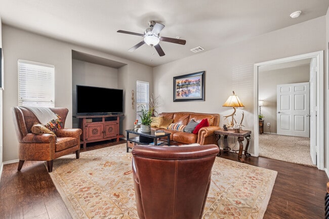Boulder Bay in Amarillo, TX - Building Photo - Interior Photo